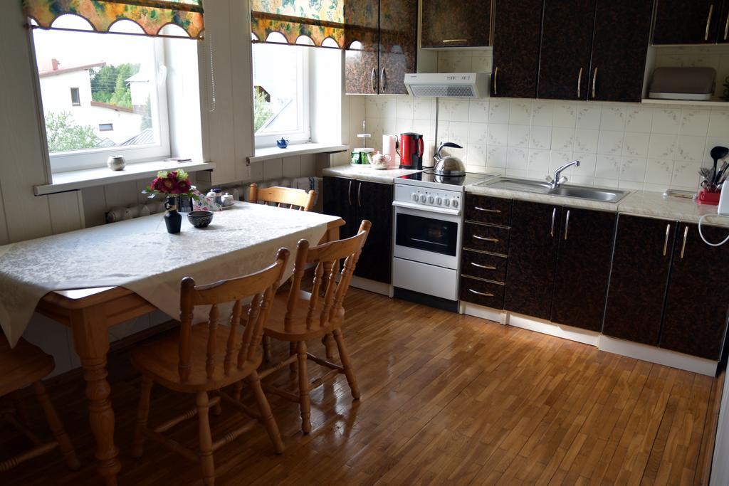 Cozy John's House VNO